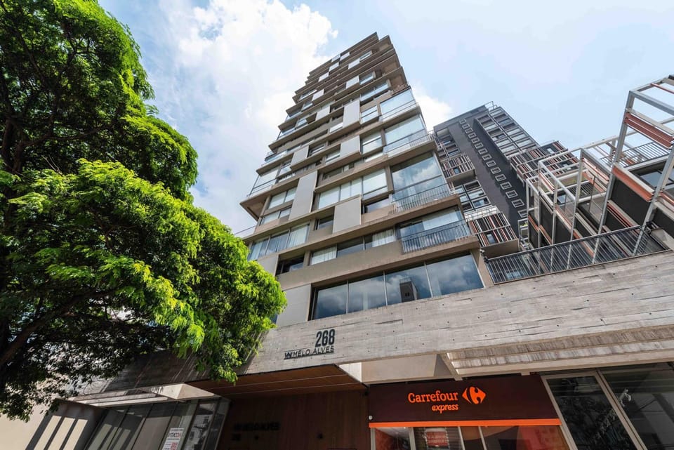 Property building, Facade/entrance