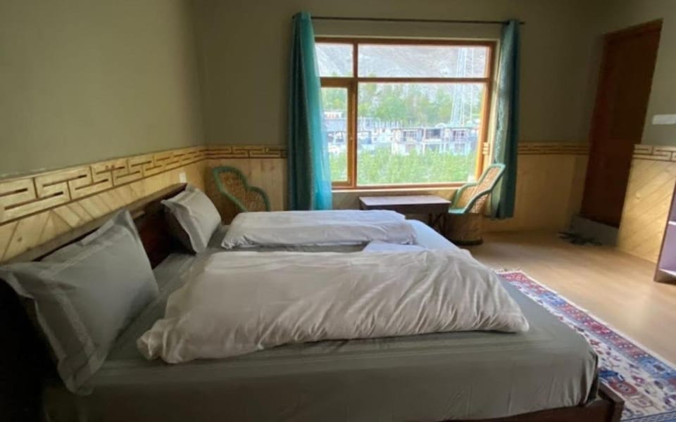 Photo of the whole room