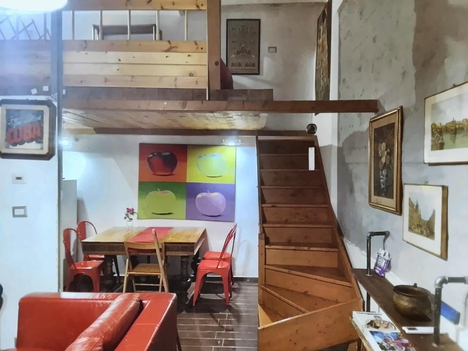 Living room, Dining area
