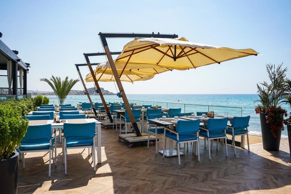 Restaurant/places to eat, Sea view