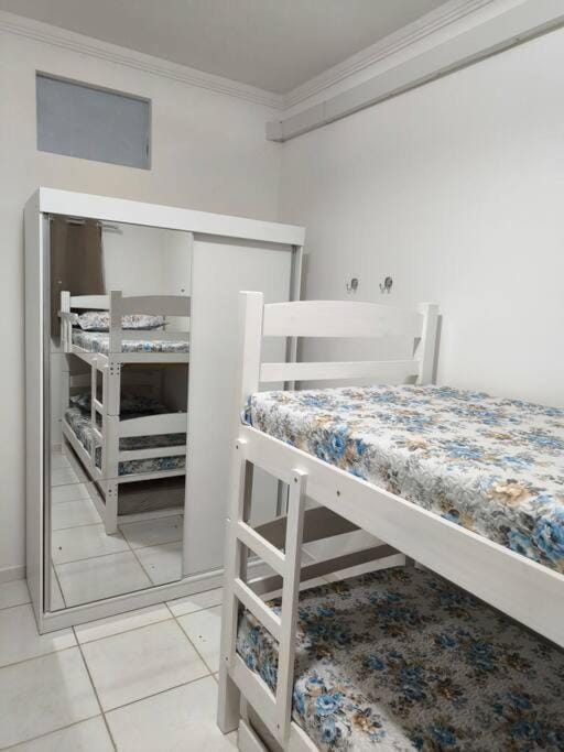 Bed, Bedroom, bunk bed