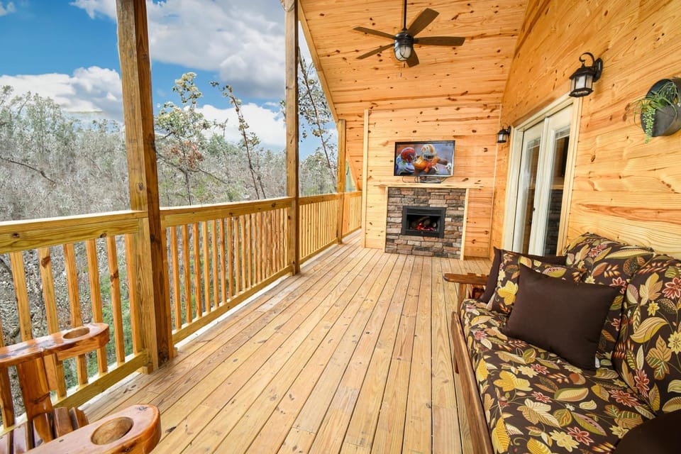 Chill Out Chalet in Gatlinburg