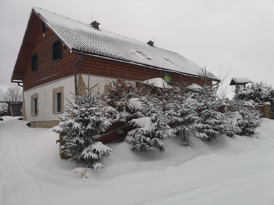 Property building, Winter