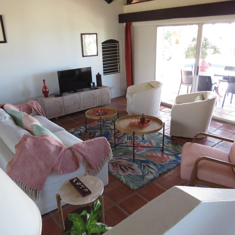 Calypso Court - Private 1 bedroom villa with pool villa Villa in Caribbean