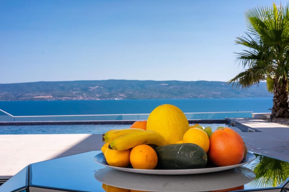 Natural landscape, View (from property/room), Pool view, Sea view