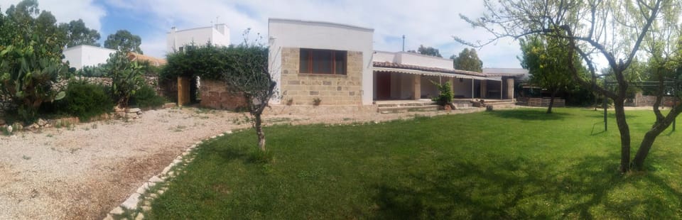 Masseria Fachechi Farm Stay in Apulia