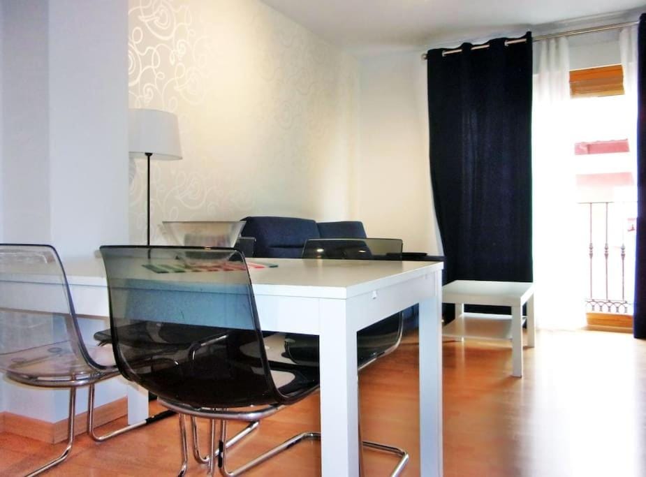 Dining area, hair dresser