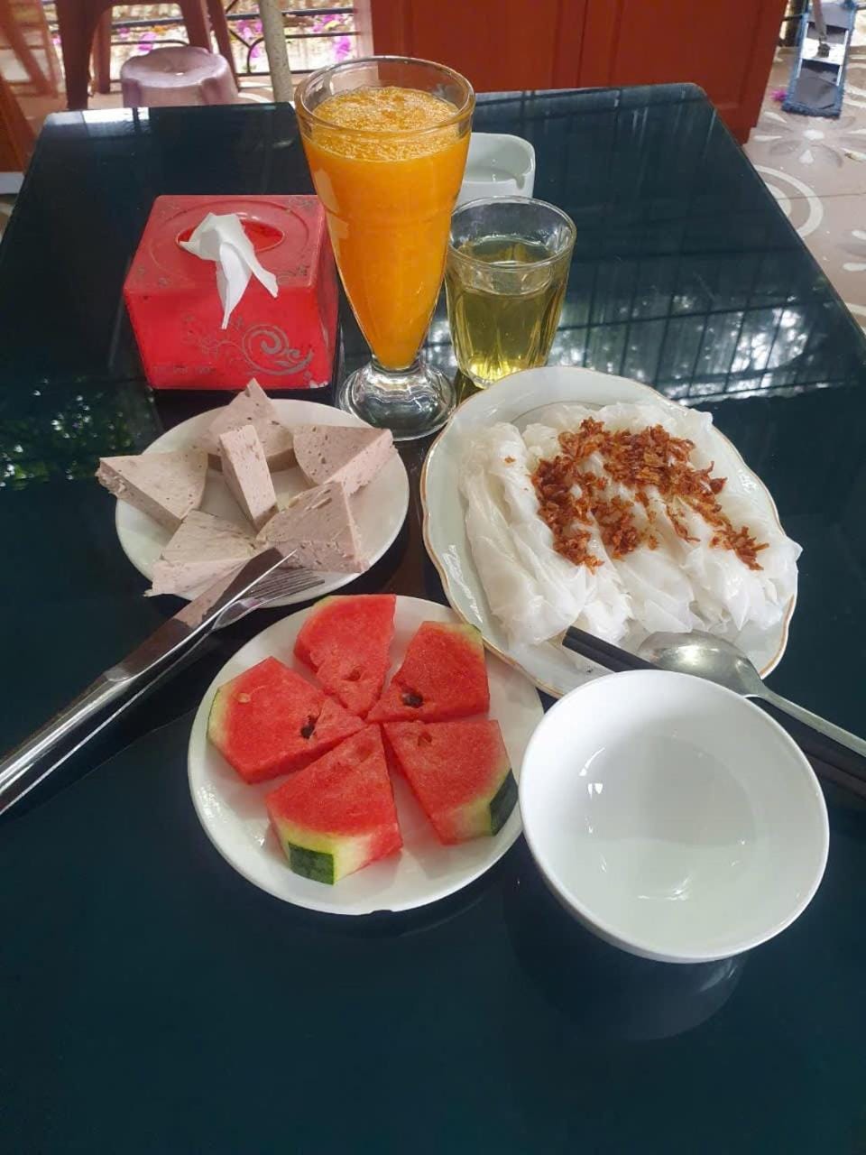 Breakfast, Continental breakfast