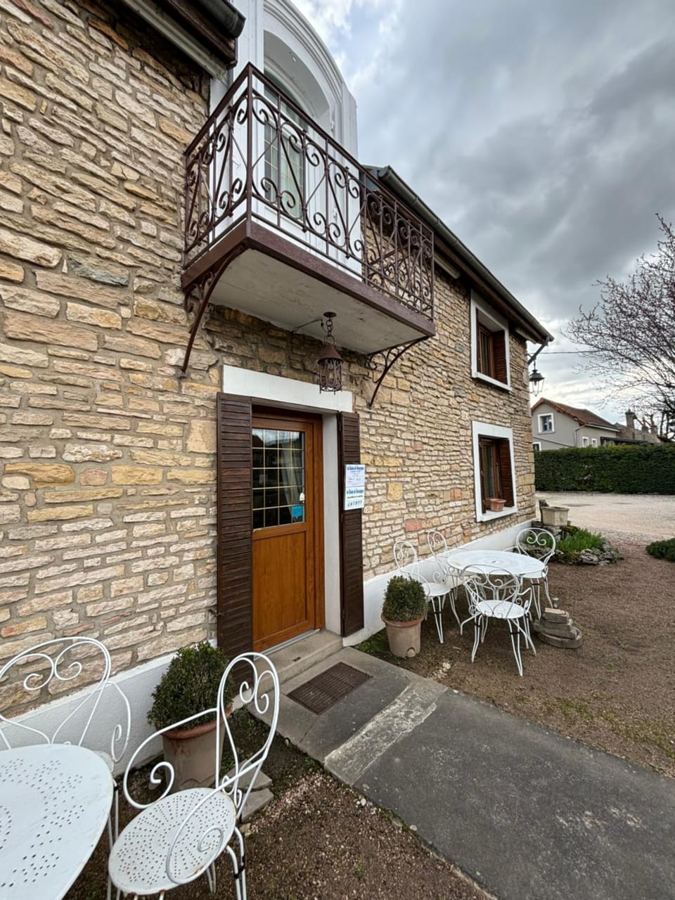 Property building, Facade/entrance
