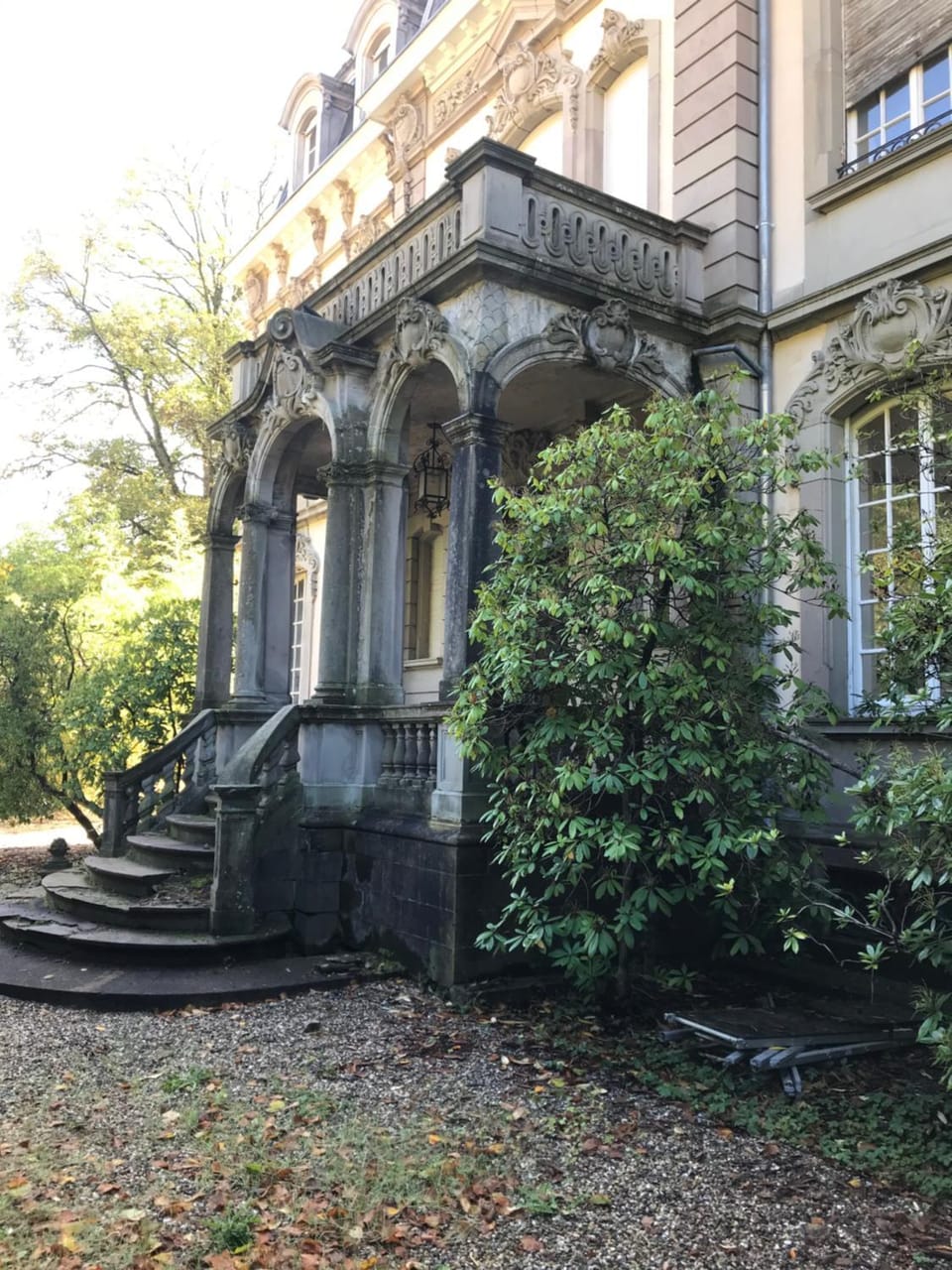 Property building, Facade/entrance