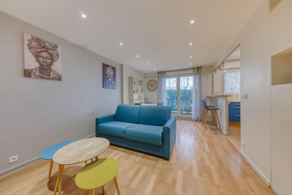 La pépite bleue de Nanterre Apartment in Île-de-France