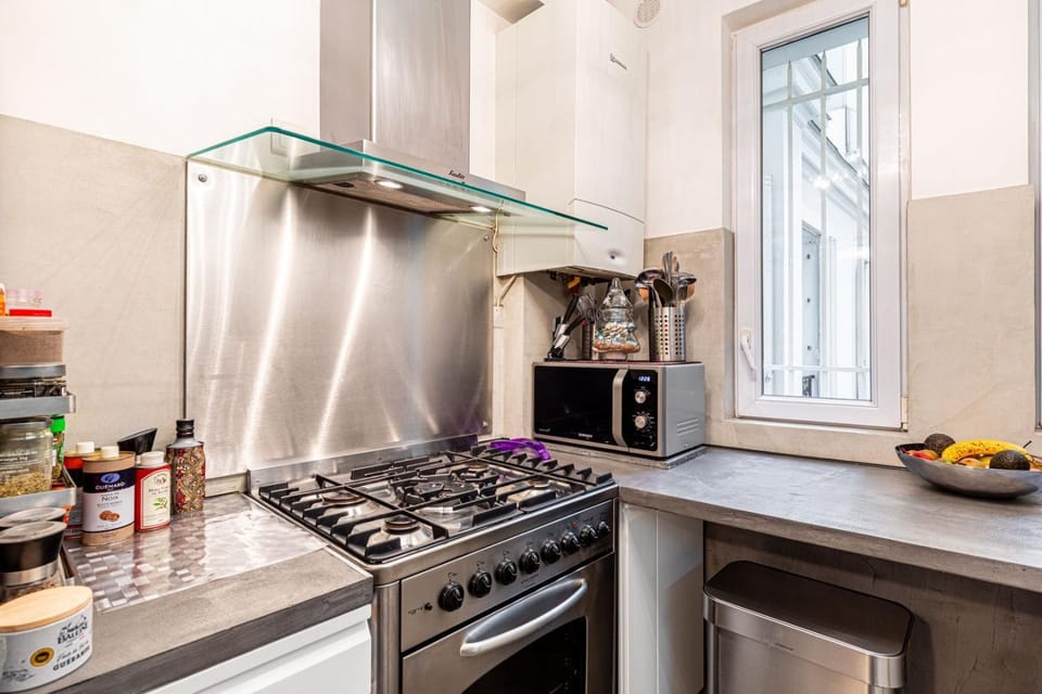 GuestReady - Modern Delight near Attractions Apartment in Paris