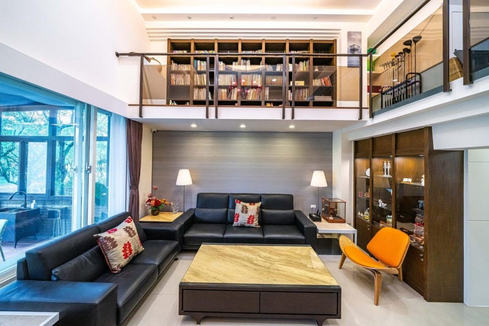 Living room, Internal: Not applicable to any particular room