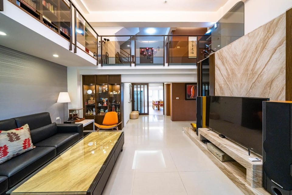 TV and multimedia, Living room, Internal: Not applicable to any particular room