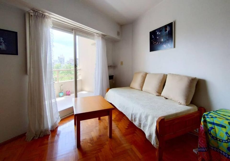 Luminoso y amplio, Congreso. Apartment in Buenos Aires