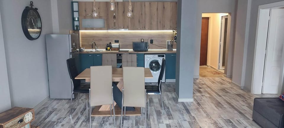Узунови Апартамент Трявна леик Apartment in Gabrovo, Bulgaria
