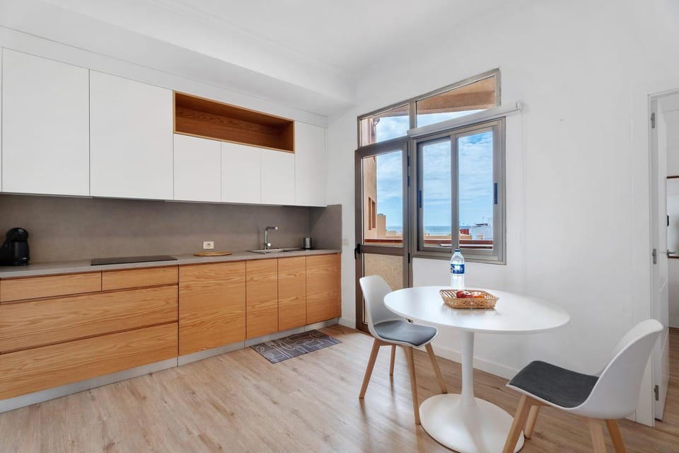 Property building, Kitchen or kitchenette, Living room
