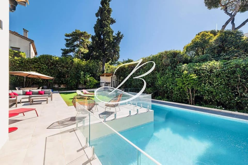 Villa Da Laura - Cannes Centre Piscine Villa in Cannes
