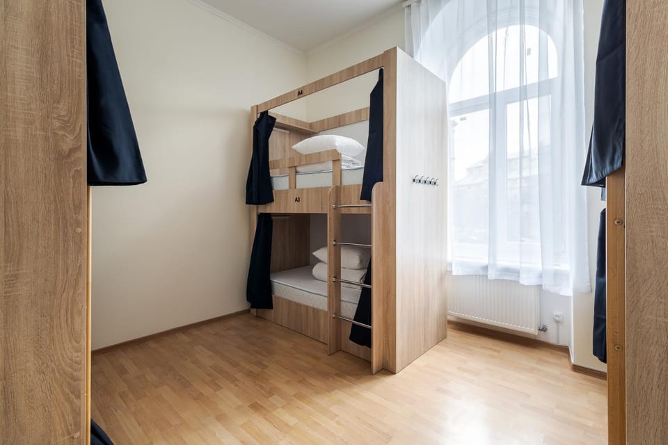 Photo of the whole room, bunk bed