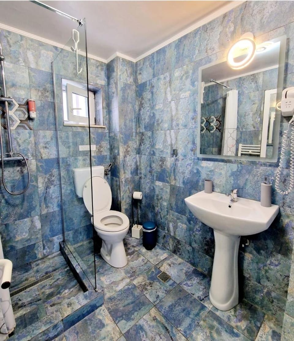 Aris Bed and Breakfast in Constanta