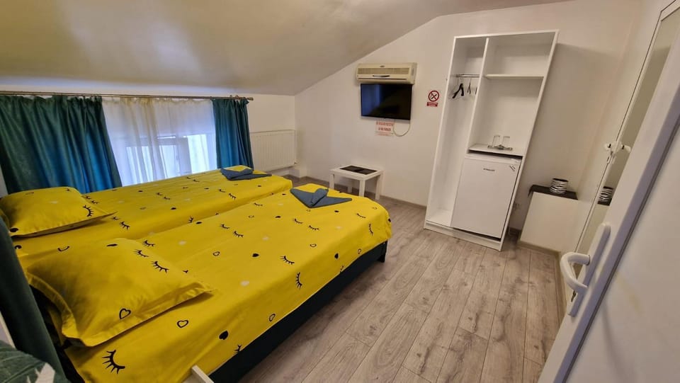 Aris Bed and Breakfast in Constanta