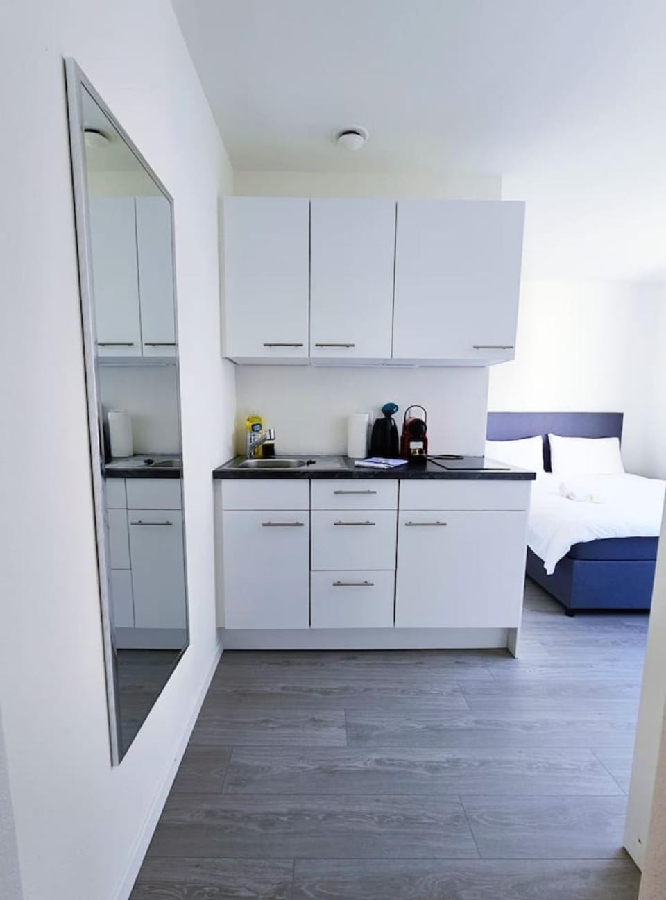 Kitchen or kitchenette, stove
