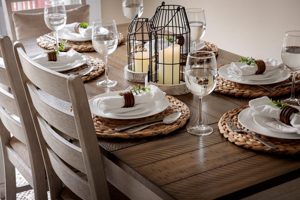 Dining area, Dinner