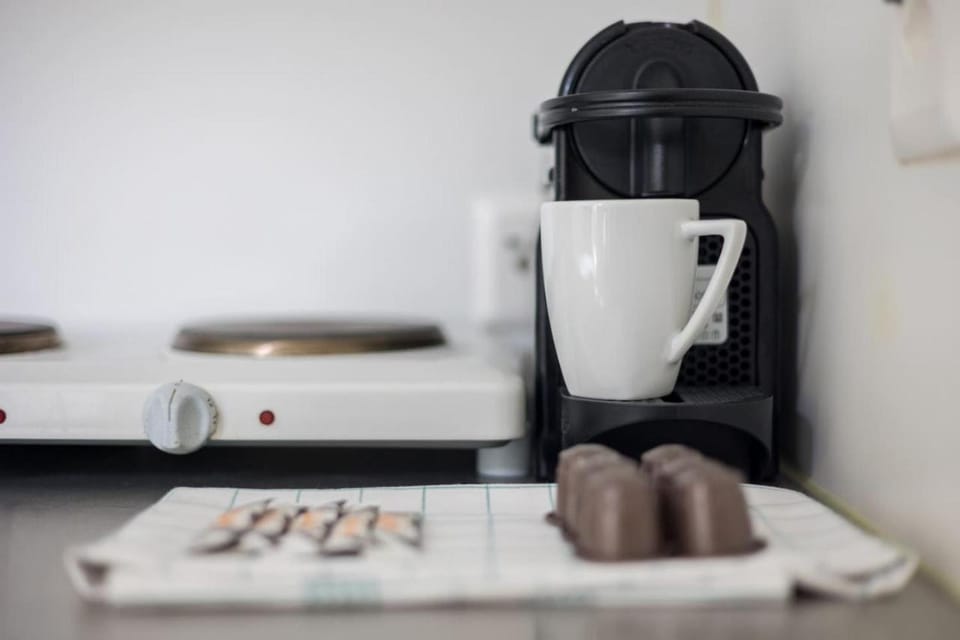 Coffee/tea facilities, Kitchen or kitchenette