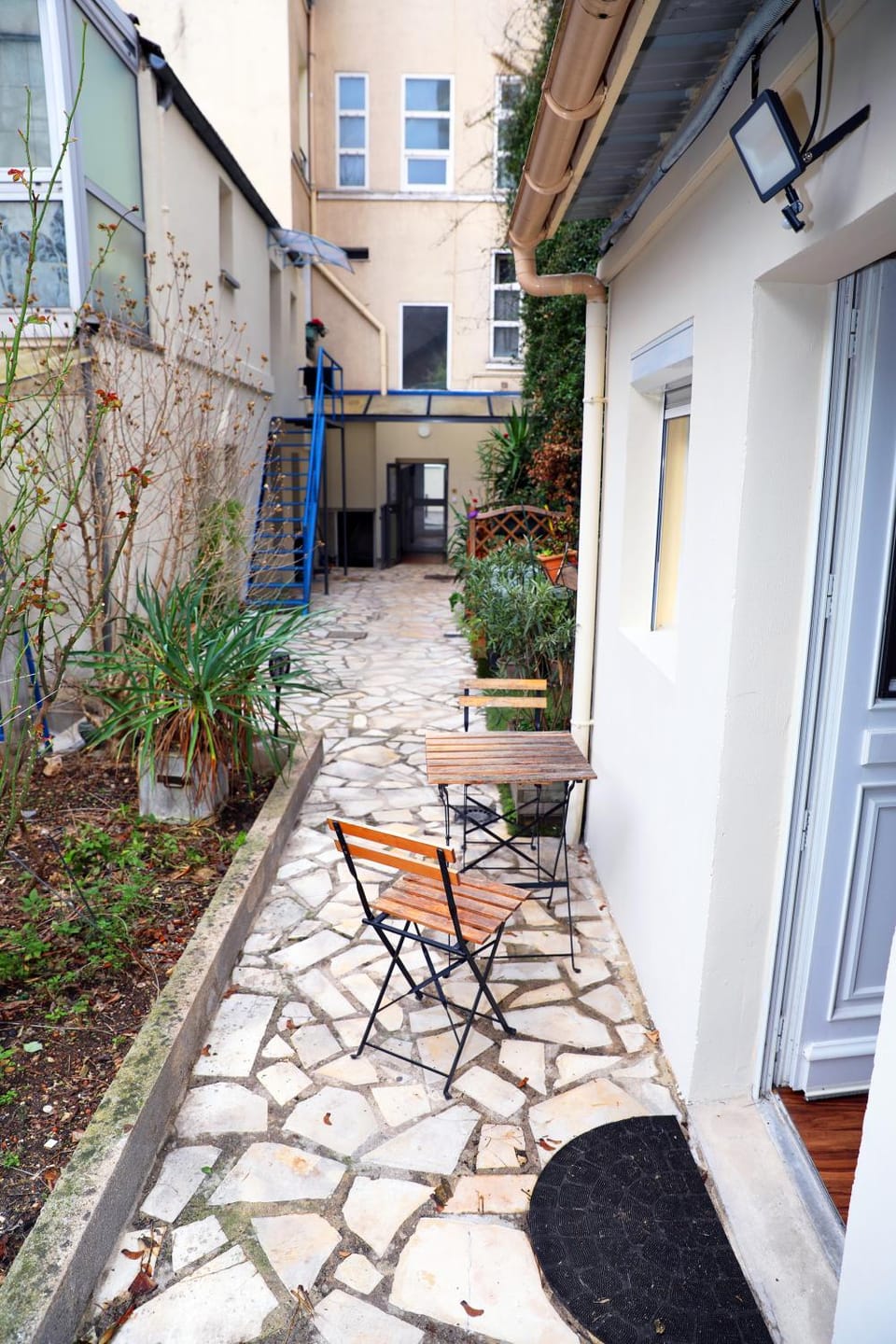 Property building, Balcony/Terrace