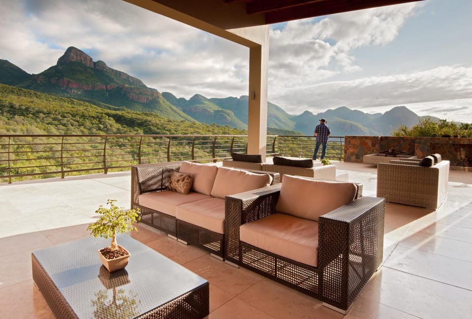 Balcony/Terrace, Garden view, Mountain view