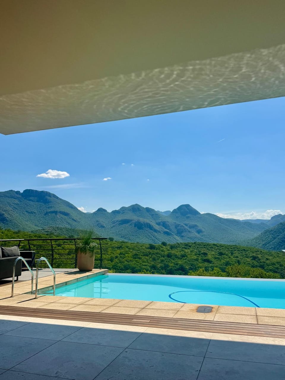 Day, Natural landscape, Mountain view, Pool view, Swimming pool