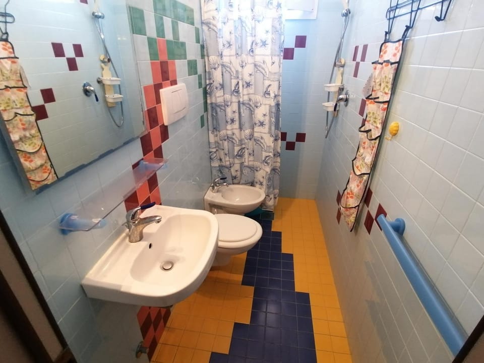 Bathroom, Living room