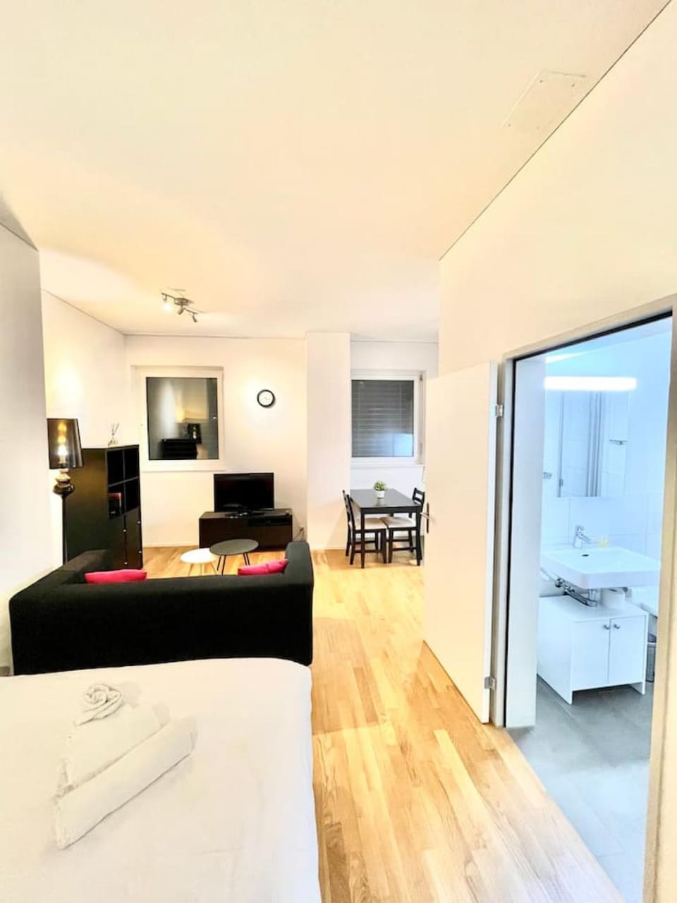 Zurich City Dream Studio SH04L Apartment in Zurich City