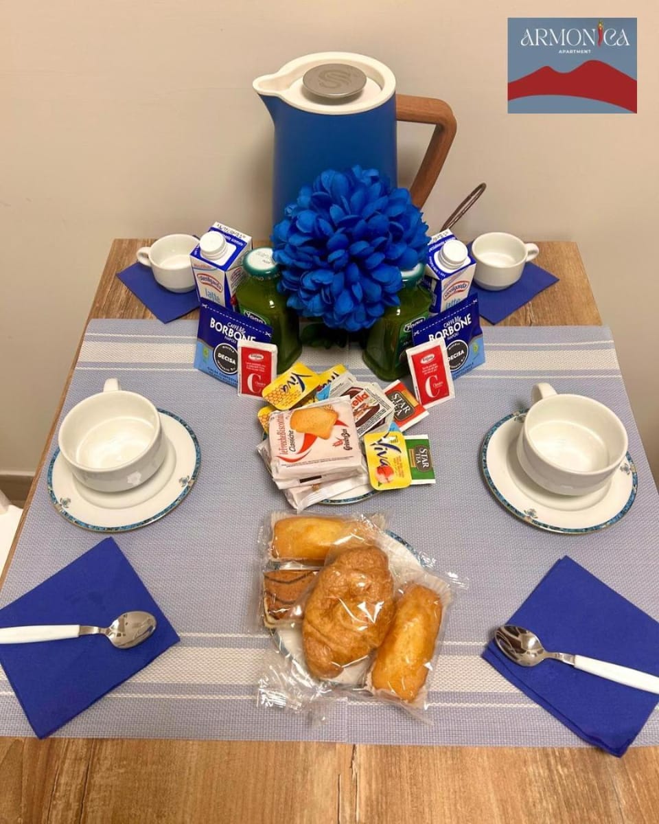 Food and drinks, Food, Breakfast