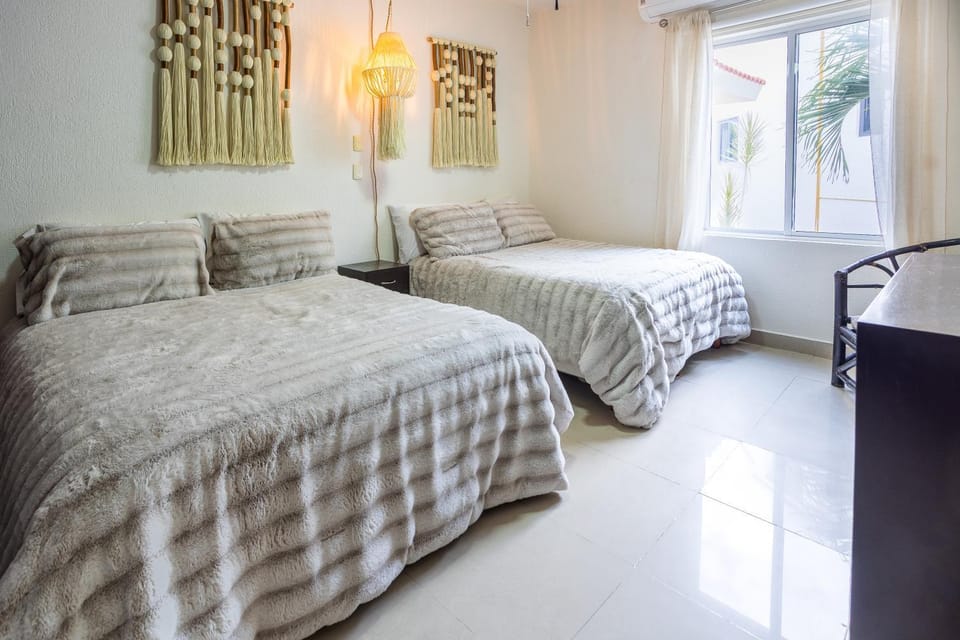 Stunning Large Remodeled Penthouse-Big Canal Views Apartment in State of Quintana Roo