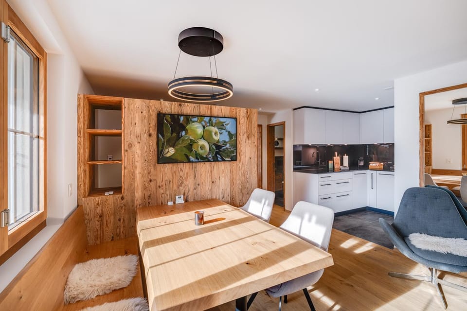 Chalet Spatz Garden near Oeschinen Lake with Sauna access Apartment in Canton of Valais
