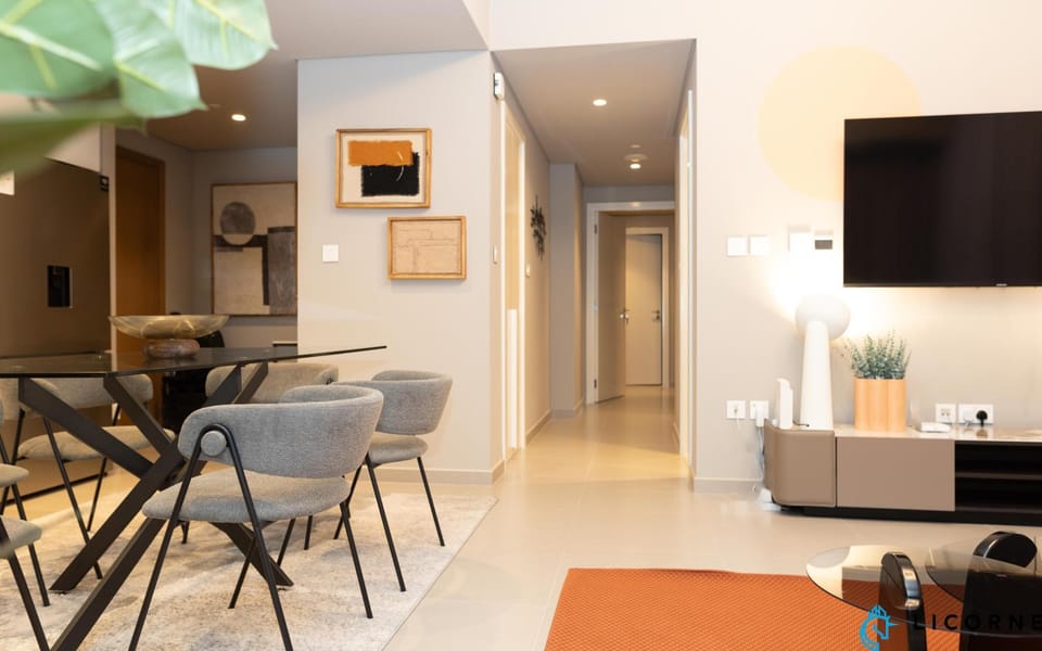 TV and multimedia, Living room, Dining area