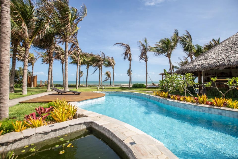 Day, Natural landscape, Garden, Garden view, Pool view, Sea view, Swimming pool, sunbed