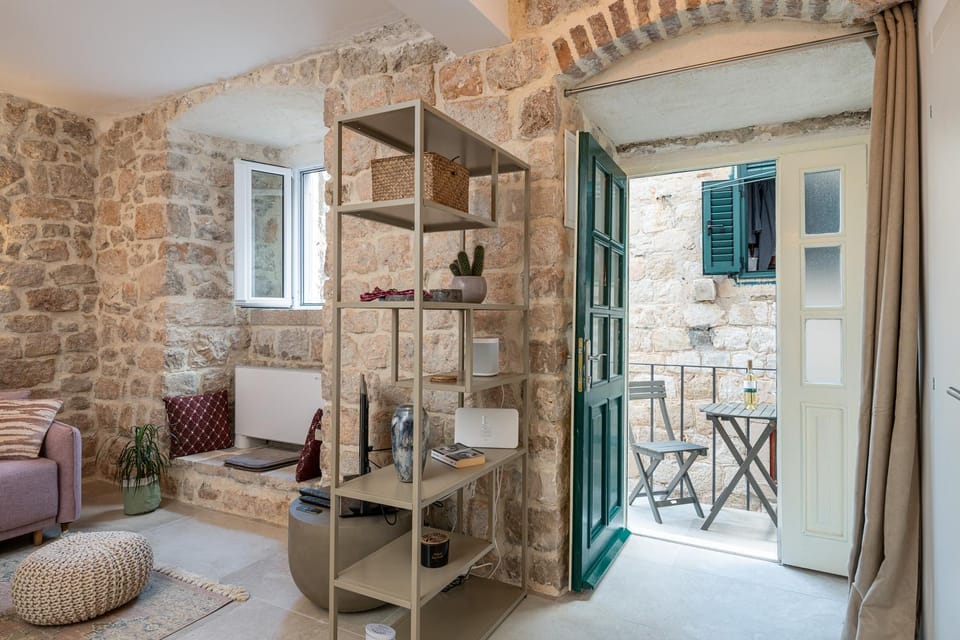 Balcony/Terrace, Balcony/Terrace, Living room
