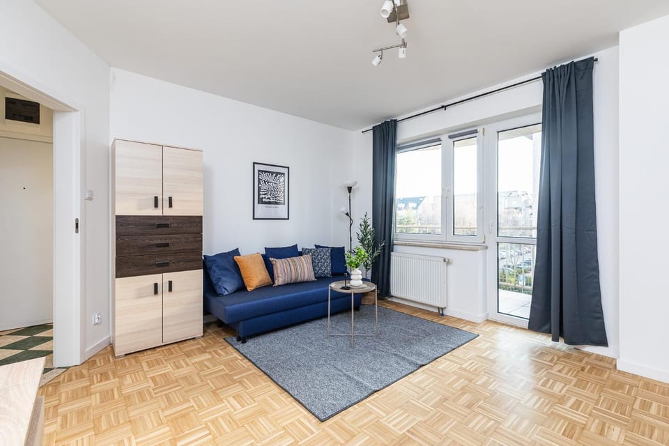 Living room, Photo of the whole room, Seating area