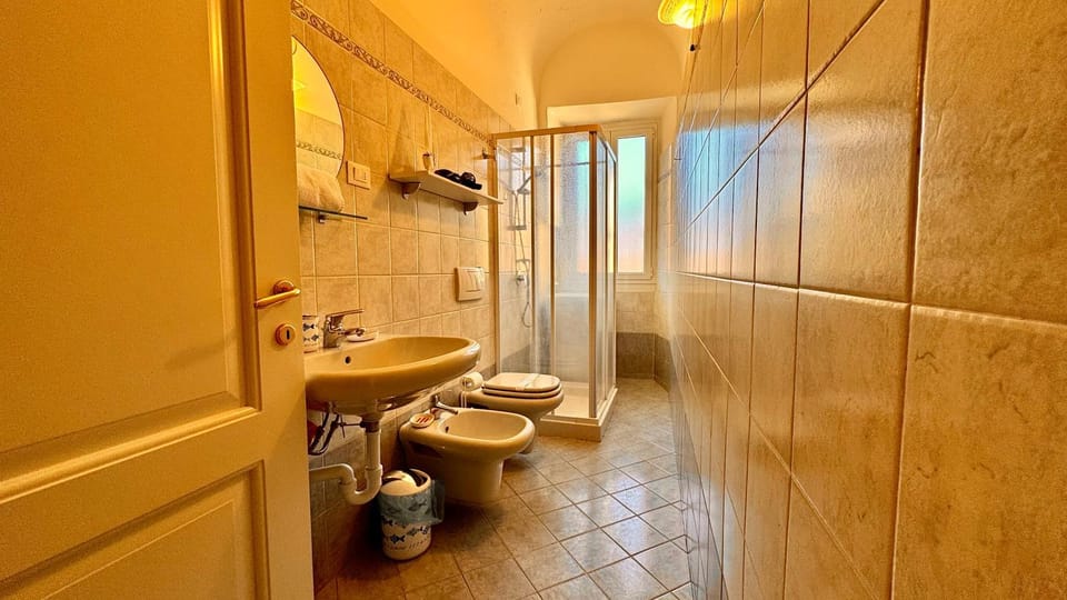 [2 passi dal mare di Alassio] Ampio trilocale Apartment in Liguria