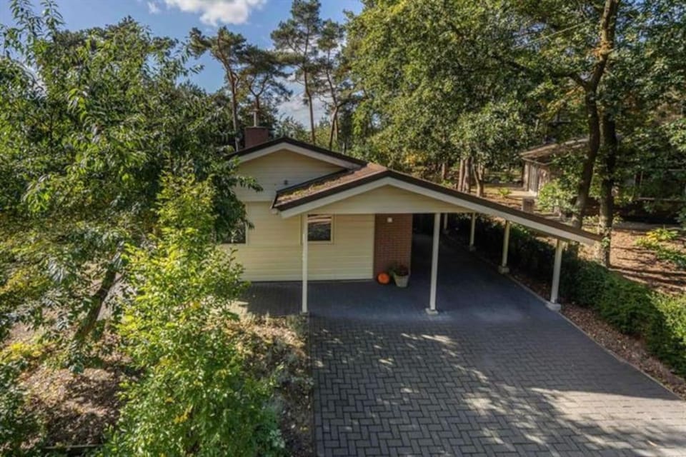 Huisje Elfde Wijk House in Overijssel (province)