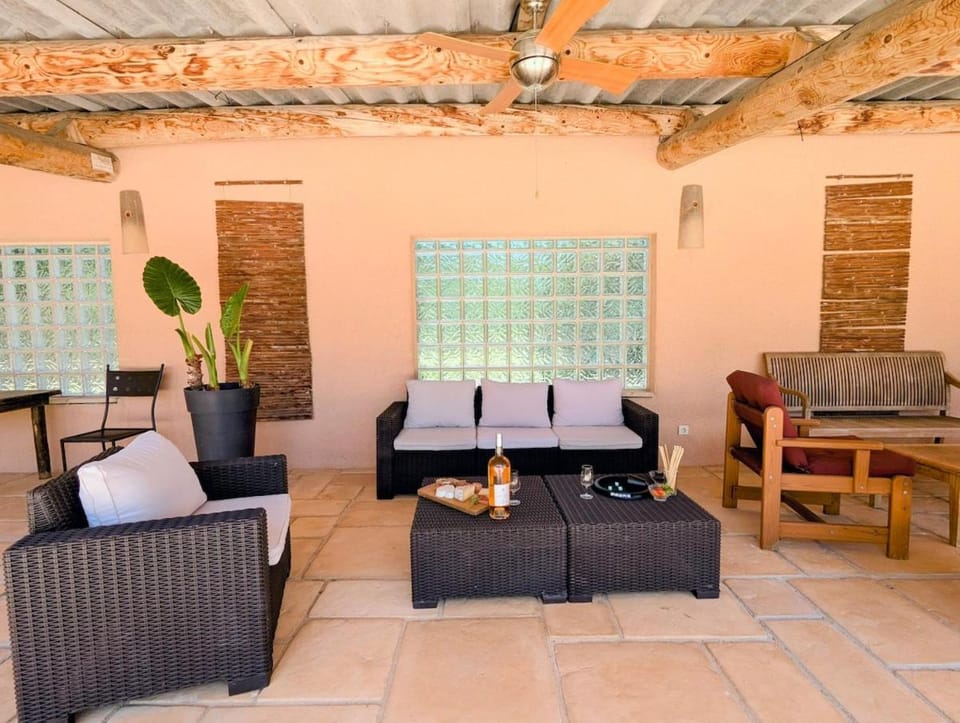 L'Escargolette - Incroyable maison de vacances 4 étoiles Villa in Carpentras