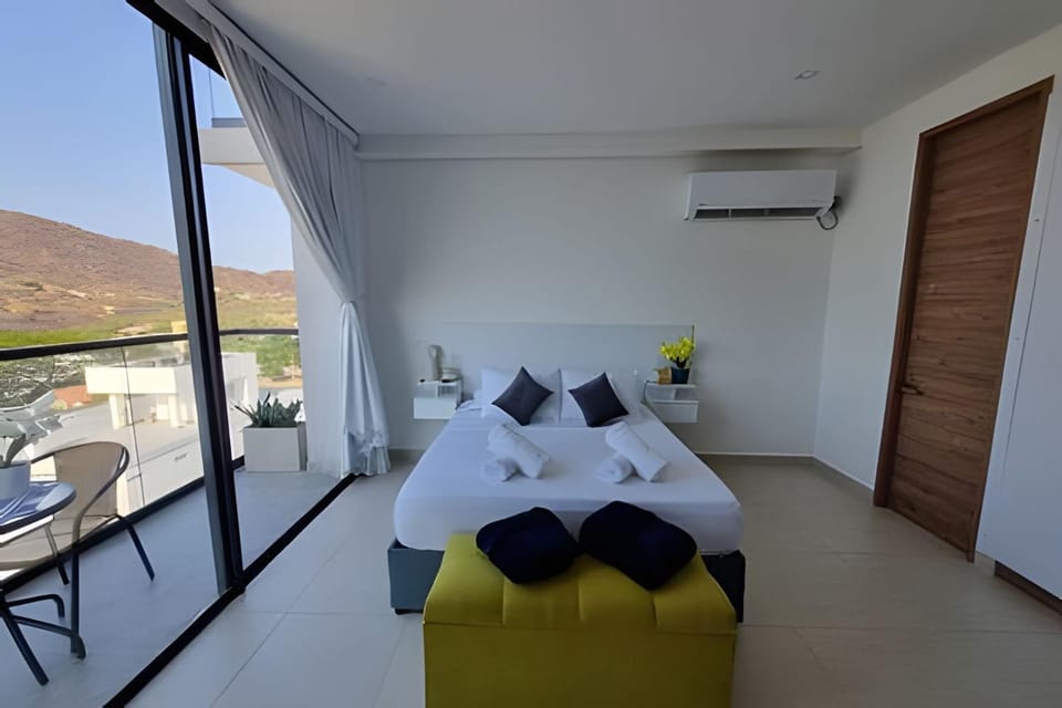 Pozos Colorados Loft. Ocean View, Pool, and Gym Apartment in Magdalena, Colombia
