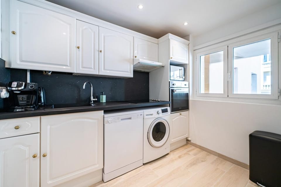 Brand new 2 bedroom in the heart of Cannes Apartment in Cannes