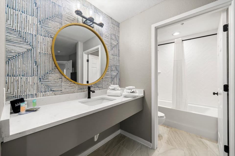 Stylish Buckhead Condo: Your Urban Getaway in Atlanta Apartment in Buckhead