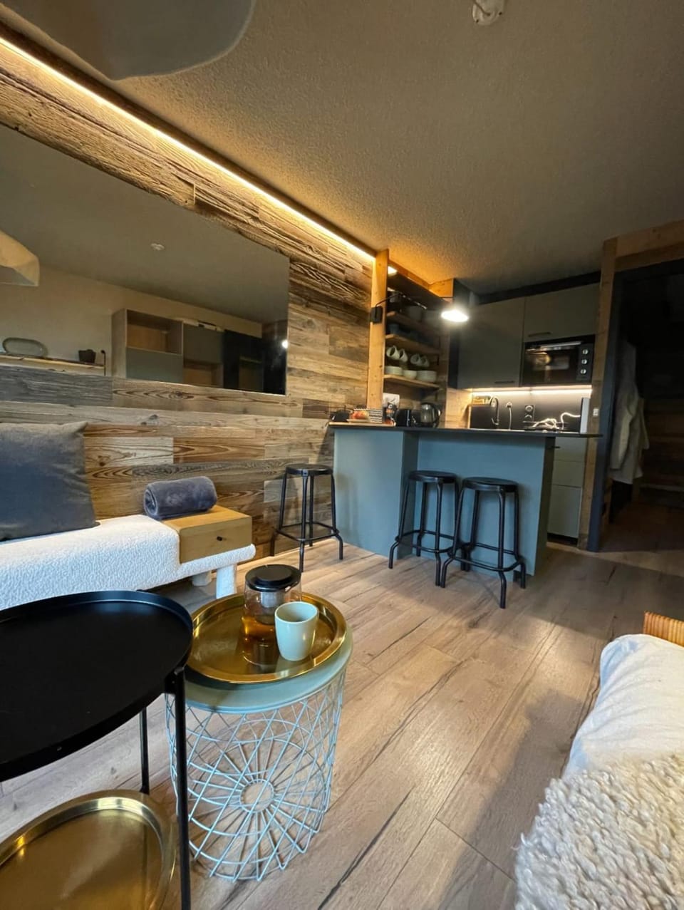 Charming studio with terrace and garden Apartment in Haute-Savoie