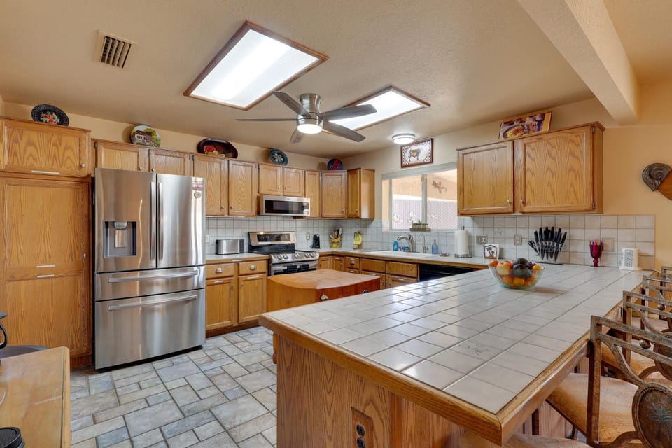 Furnished Patio, Grill & Views: Lake Havasu Home House in Lake Havasu City