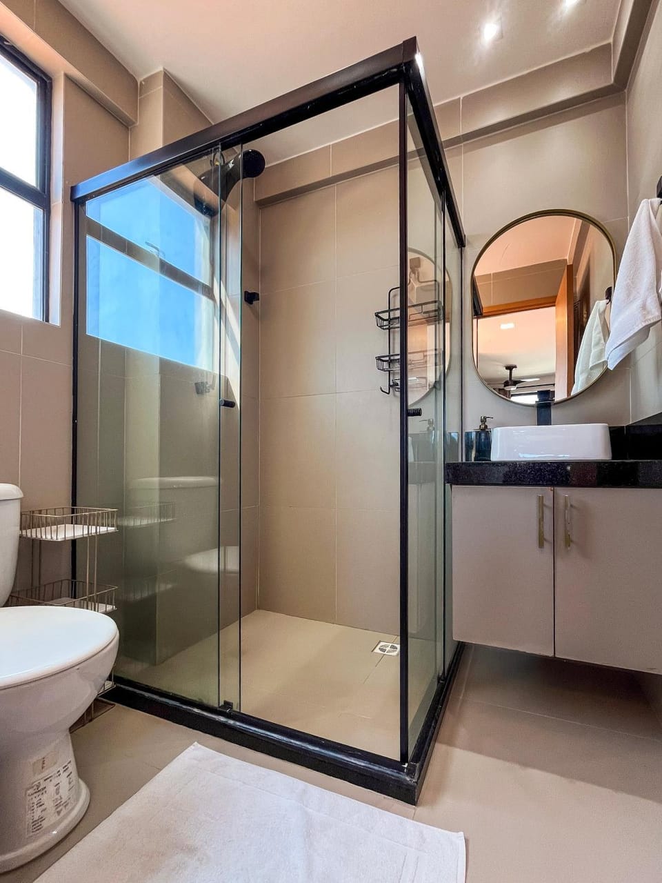 Shower, Toilet, Bathroom