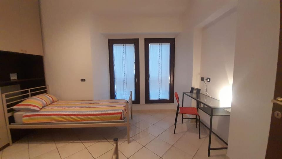 Bed, Photo of the whole room, Bedroom, hair dresser